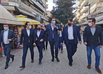 Μαγεύτηκε από την έξυπνη πόλη ο Πιερρακάκης