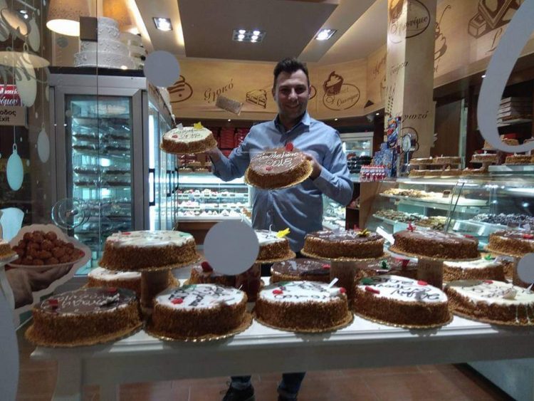 Οι καλύτερες Χριστουγεννιάτικες γλυκές «αμαρτίες» βρίσκονται στα Ζαχαροπλαστεία ΟΙΚΟΝΟΜΟΥ