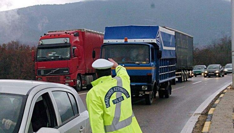 Απαγόρευση κυκλοφορίας φορτηγών ωφελίμου φορτίου άνω του 1,5 τόνου κατά την περίοδο των εορτών