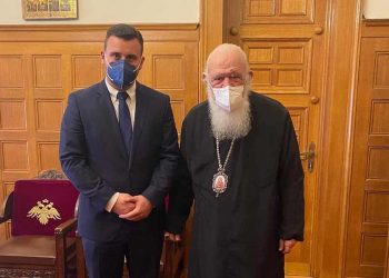 Με Αρχιεπισκοπικές  ευλογίες και ευχές ο Αβραμόπουλος κατεβαίνει  να διεκδικήσει τον 2ο μεγαλύτερο πληθυσμιακά  δήμο του Ν. Τρικάλων