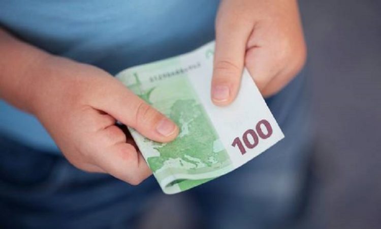«Ανατροπή» με το πρόστιμο των 100 ευρώ στους μη εμβολιασμένους;