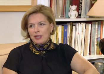 Γκάγκα: Θα πάρουμε τις ζωές μας πίσω πολύ γρήγορα -Υπομονή δύο με τρεις εβδομάδες