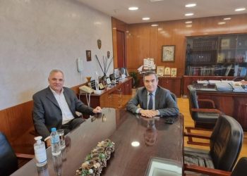Πήρε σβάρνα τα υπουργεία ο Βλαχογιάννης