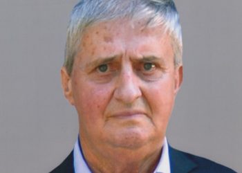 Απεβίωσε ο Ηλίας Καραμπίνας