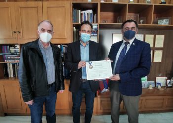 «Παρέλαση» από το γραφείο του Παπαστεργίου
