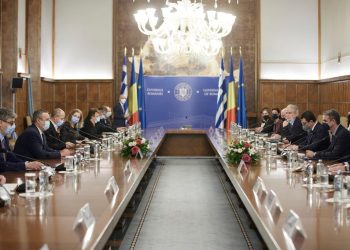 Με τον Μητσοτάκη στη Ρουμανία ο Σκρέκας – Συναντήθηκε με τον Ρουμάνο ομόλογό του