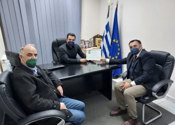Τιμητικό έπαινο επέδωσε  στον Σκρέκα  το Σωματείο Ιεροψαλτών Τρικάλων