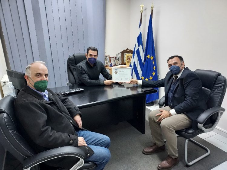 Τιμητικό έπαινο επέδωσε  στον Σκρέκα  το Σωματείο Ιεροψαλτών Τρικάλων
