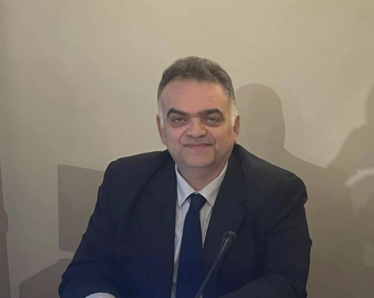 Συντονιστής κλιμακίων ΚΟΜΥ-ΕΟΔΥ Νομού Τρικάλων ο Ιωάννης Κουτσονάσιος.
