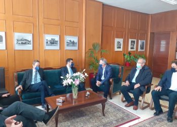 Μαρινάκης και Κονταδάκης επισκέφθηκαν τον «Πρύτανη» της Αυτοδιοίκησης Χρήστο Μιχαλάκη