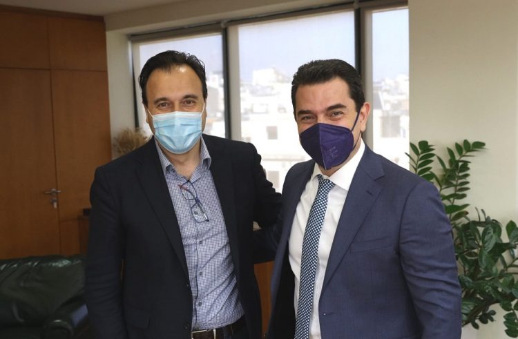 Σκρέκας και Παπαστεργίου υπέγραψαν Σύμφωνο Συνεργασίας μεταξύ του ΥΠΕΝ και του Δικτύου Δήμων με Ποτάμια