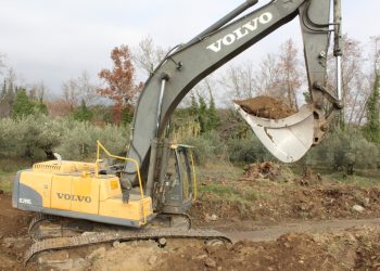 Νέα τάφρο για την αντιπλημμυρική προστασία του Αρτεσιανού κατασκευάζει η Περιφέρεια Θεσσαλίας