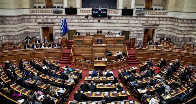 Έκρηξη βουλευτών της ΝΔ κατά ΣΥΡΙΖΑ – «Μιλάνε αυτοί που ονειρεύονται πρασινοροζφρουρούς»