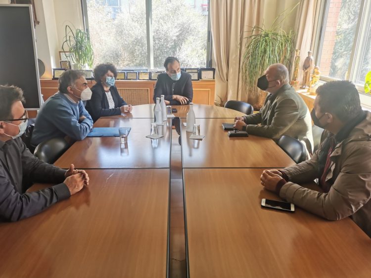 Διεκδίκηση και συνεργασία για φοιτητικές εστίες στα Τρίκαλα