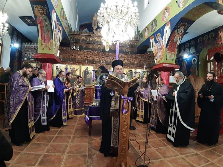 Το μυστήριο του Ιερού Ευχελαίου τέλεσε ο Μητροπολίτης μας στην Κρήνη