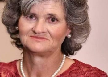 Απεβίωσε η Κωνσταντινιά Μητάκου