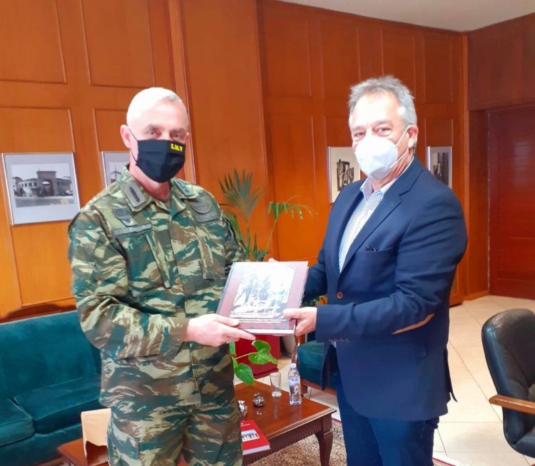 Επίσκεψη του νέου Διοικητή της ΣΜΥ στον Χρήστο Μιχαλάκη