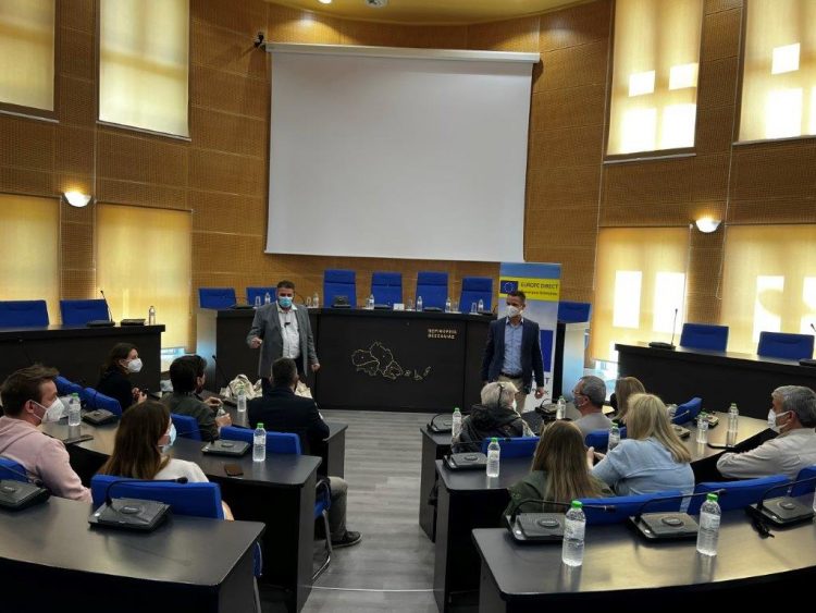 Στην Περιφέρεια Θεσσαλίας μαθητές του Erasmus+ «FUTURE IS IN US»