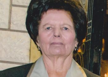 Απεβίωσε η Παρασκευή Καλύβα