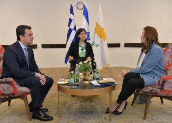 Στο Ισραήλ ο Κώστας Σκρέκας για τη Σύνοδο με τους Υπουργούς Ενέργειαςτης Κύπρου και του Ισραήλ