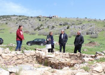 Τον αρχαιολογικό χώρο της Πέλιννας και τον ελληνιστικό τύμβο Πετροπόρου  αναδεικνύει η Περιφέρεια Θεσσαλίας