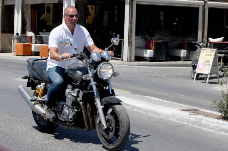 Διήμερη περιοδεία του Βαρουφάκη σε Τρίκαλα και Λάρισα