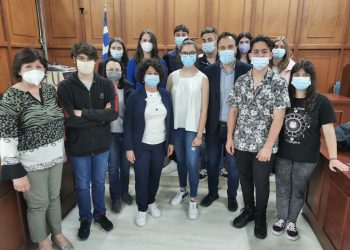 «Κυκλική οικονομία στη μόδα», από εικονική επιχείρηση τρικαλινών μαθητών/τριών