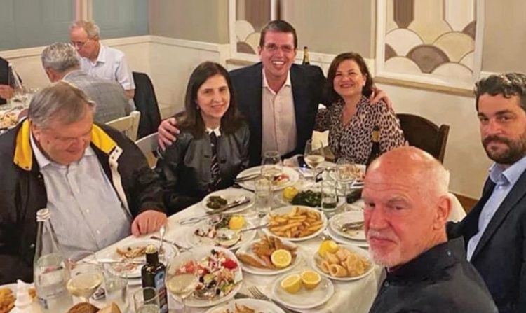 Δύο «εχθροί» στο ίδιο τραπέζι