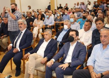 Τη στρατηγική της Κυβέρνησης για την ενεργειακή μετάβαση ανέπτυξε ο Κώστας Σκρέκας σε πολυπληθές ακροατήριο στο Επιμελητήριο Τρικάλων