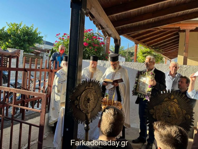 Απόρρητο: Πανηγυρικός Εσπερινός του Πολιούχου Αγίου της Φαρκαδόνας