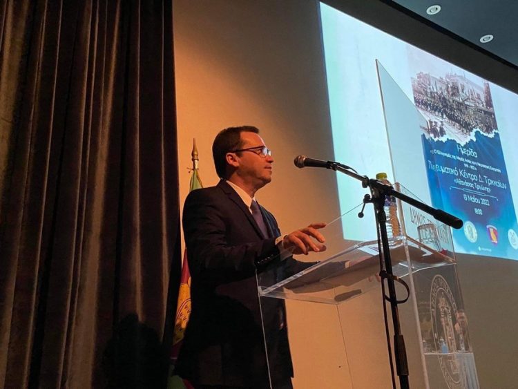 Την εκδήλωση της ΣΜΥ για τη Μικρασιατική Καταστροφή χαιρέτισε ο Βουλευτής Τρικάλων Θανάσης Λιούτας