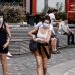 Σήμερα οι αποφάσεις της Επιτροπής για τις μάσκες- Τι αλλάζει για καταστήματα, ΜΜΜ & σχολεία