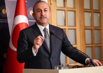 Νέες απειλές Τσαβούσογλου κατά της Ελλάδας: Δεν μπλοφάρουμε