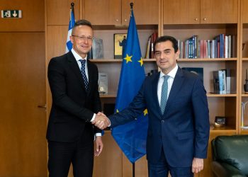 Συνάντηση  Σκρέκα με τον Υπουργό Εξωτερικών της Ουγγαρίας