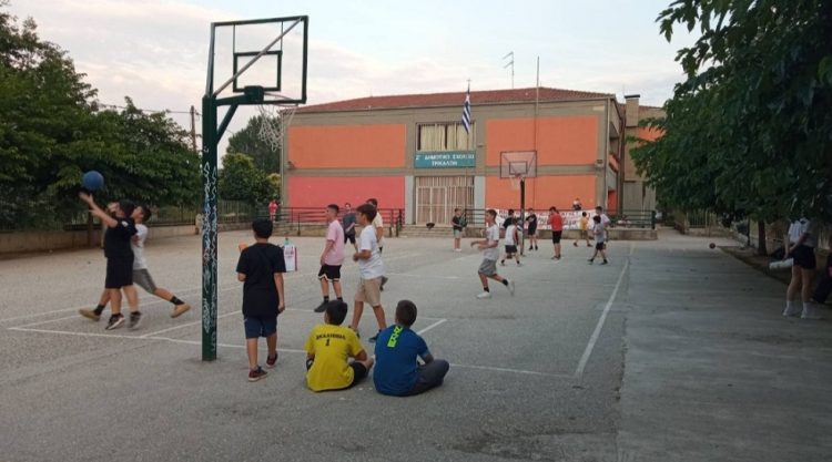 Ξεκίνησαν οι εκδηλώσεις του Μαθητικού Φεστιβάλ της ΚΝΕ  με τουρνουά μπάσκετ ενάντια σε όλα τα ναρκωτικά