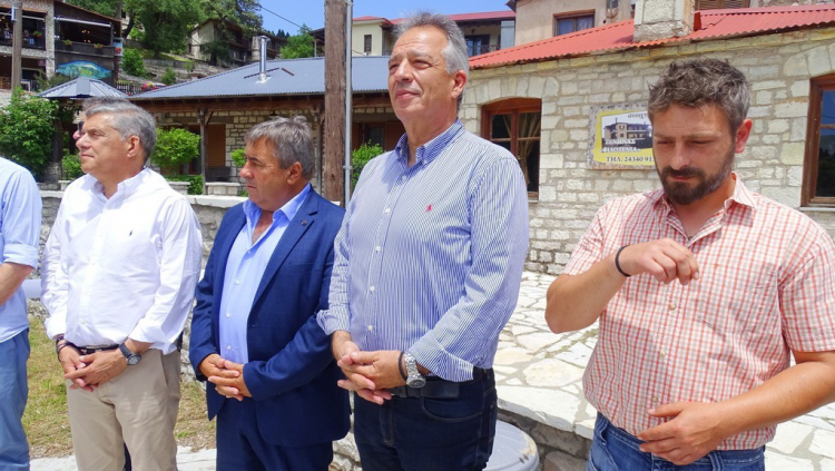 Με ένα βλέμμα…