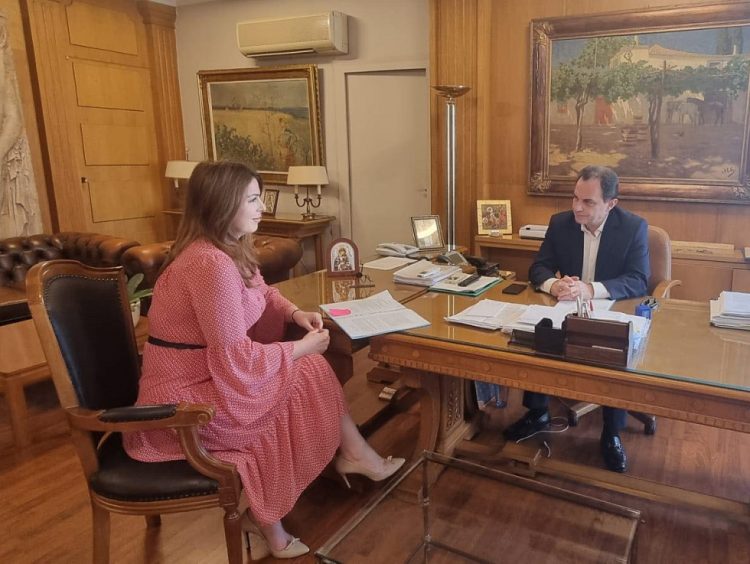 «Στήριξη στον πληγέντα αγροκτηνοτροφικό κλάδο». Συνάντηση Κ. Παπακώστα με τον Υπουργό Αγροτικής Ανάπτυξης