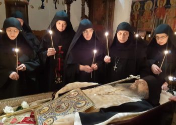 Αγρυπνία ενώπιον του σκηνώματος του μακαριστού Ηγουμένου της Μονής Δουσίκου