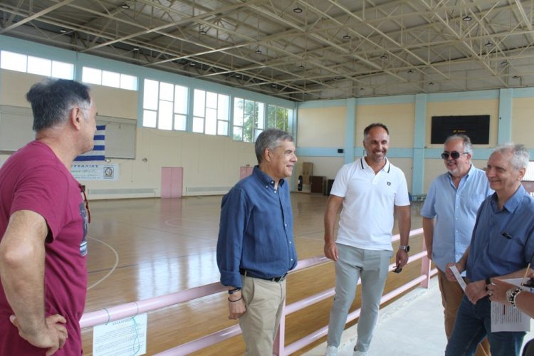  Στα έργα ανακαίνισης του Αθλητικού  Κέντρου του Πανεπιστημίου Θεσσαλίας ο Αγοραστός