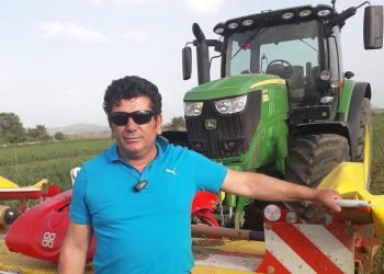 Ο Μεριβάκης συσπειρώνει την Φαρκαδόνα – Δήλωση στήριξης Πέρκα