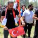Διαδηλωτές στο Ιράκ καίνε τουρκικές σημαίες – Οργή για την πολύνεκρη επίθεση