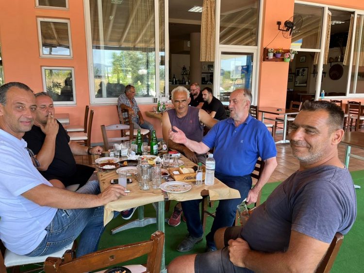 Η συνάντηση που πυροδότησε φήμες