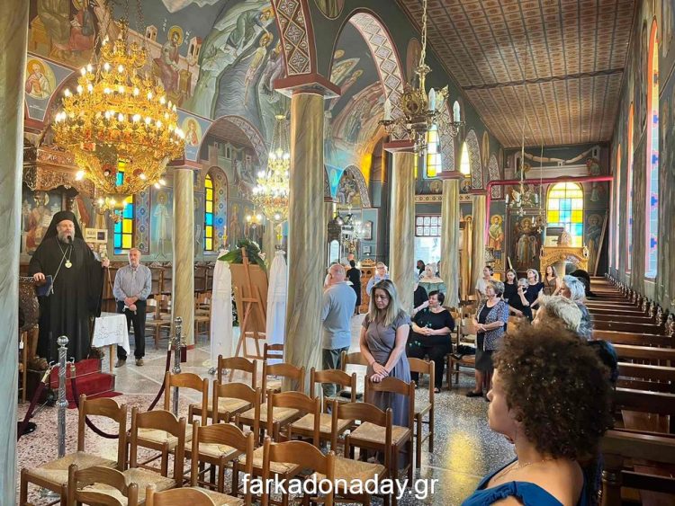 Η Μεγάλη Παράκληση προς την Παναγία στην Πηνειάδα