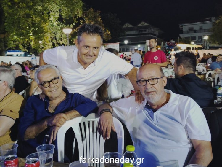 Απόρρητο: Κέφι και χορός μέχρι το πρωί στο Νεοχώρι