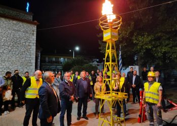 Άναψε η φλόγα του φυσικού αερίου στην Φαρκαδόνα