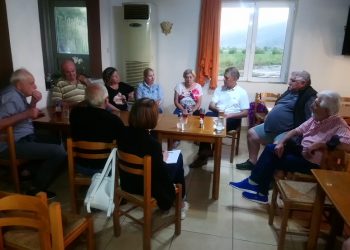 Αντιπροσωπεία στελεχών του ΚΚΕ στο Ζάρκο. Να δοθούν άμεσα ουσιαστικές λύσεις στα προβλήματα των σεισμόπληκτων