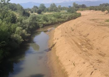 Σε εξέλιξη αντιπλημμυρικά έργα στον Καράμπαλη ποταμό από την Περιφέρεια Θεσσαλίας