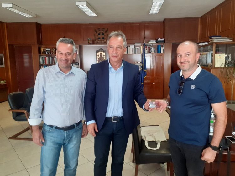 Συνάντηση του Αντιπεριφερειάρχη Χρ. Μιχαλάκη με τη Διοίκηση του «Διγενή Νεοχωρίου»
