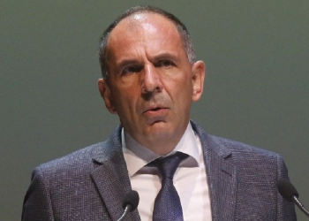 Ο ΣΥΡΙΖΑ ζητά την απομάκρυνση Γεραπετρίτη