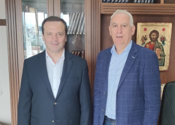 Αμείωτο ενδιαφέρον Λιούτα για τους εκπαιδευτικούς